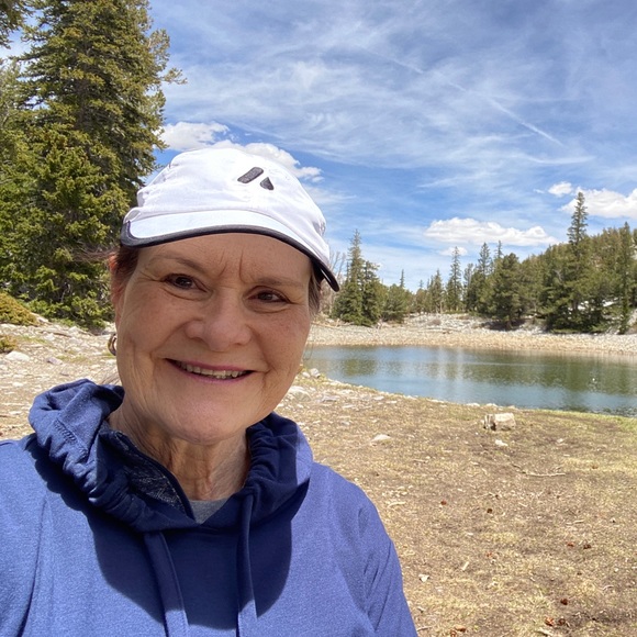 Meet your Posher, KC - Picture 5 of 8